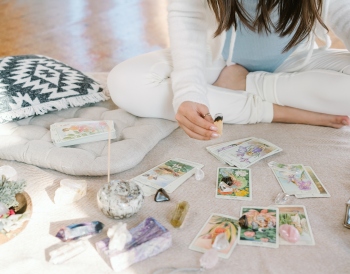 
Advancing the Self with Tarot Guidance