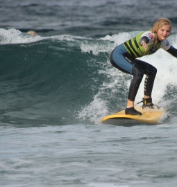 Aprende a surfear en el sur maravilloso de Tenerife