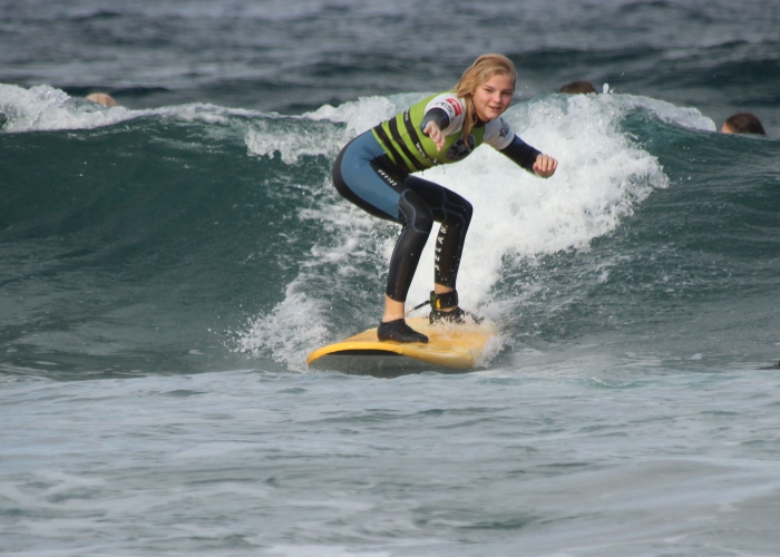 Aprende a surfear en el sur maravilloso de Tenerife