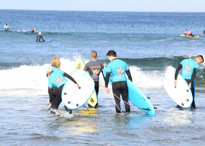 Clase en grupo de Surf para Principiantes