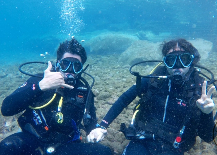 Discover scuba diving with your first dive course