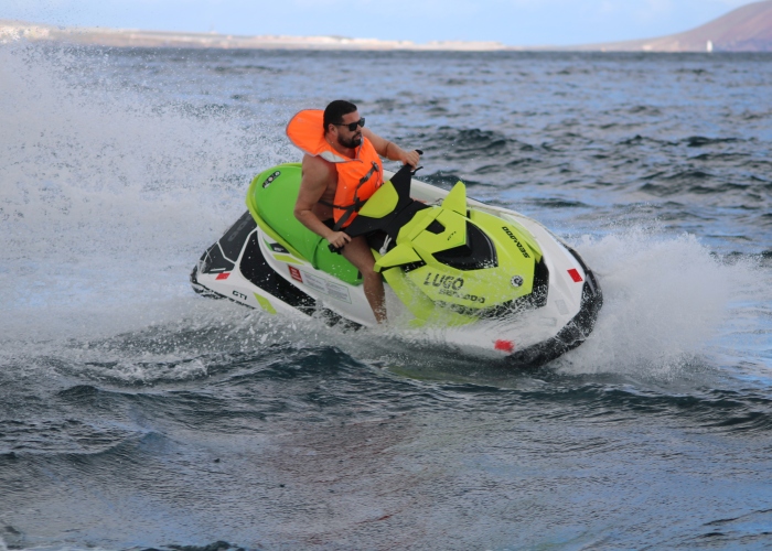 Excursión en moto de agua en Las Galletas