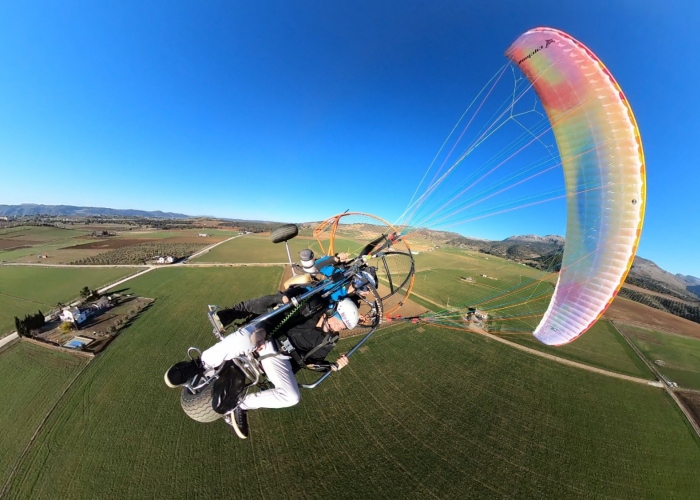 Fly with an Instructor in Paramotor