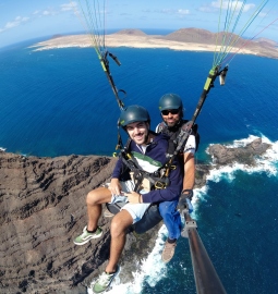 Paragliding Discovery Flight in Lanzarote