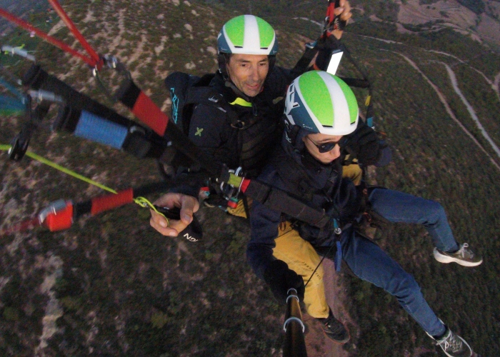 Paragliding Flights in Montserrat, Barcelona