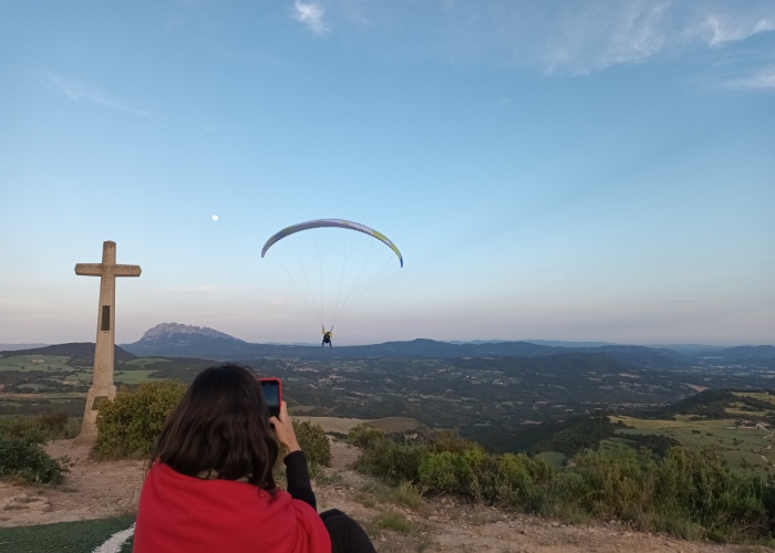 Paragliding Flights in Montserrat, Barcelona