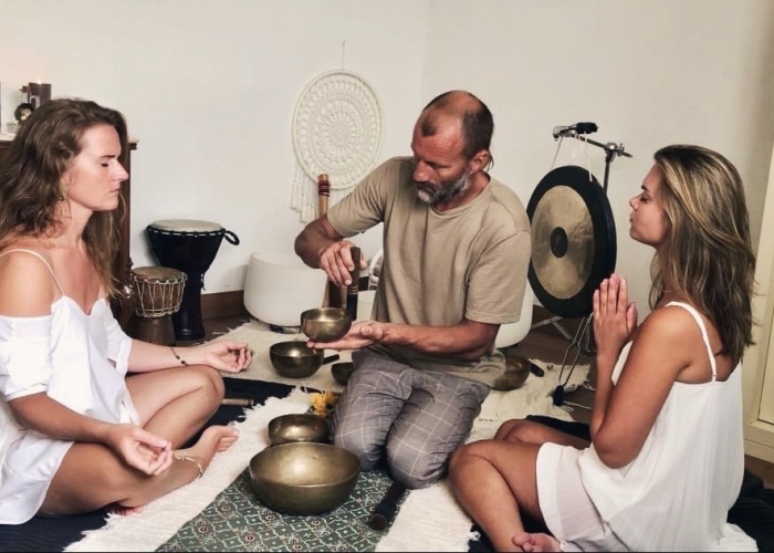 Terapia privada de sonido tibetano y masaje holístico en Tenerife