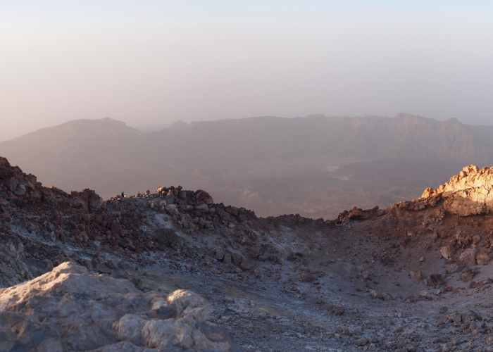 Vea el amanecer desde lo más alto con una caminata al pico del Teide